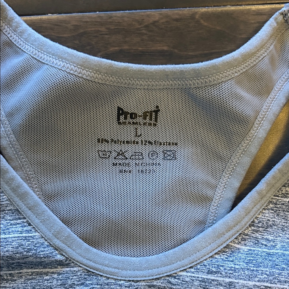 ProFit (L) Seamless Gray Sports Bra - Picture 2 of 3